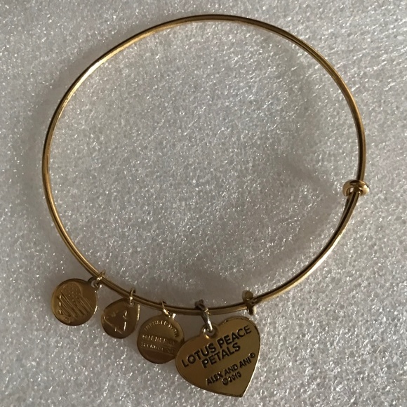 Alex and Ani Expandable Wire Bracelet Lotus Peace Petals - Picture 1 of 8